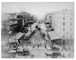 Trolley Turn-A-Round on Market Street, Philadelphia, c.1910